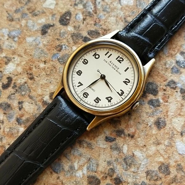 Rare Seiko Avenue Quartz 5S21 6A10 February 1988 Sweep Second Hand