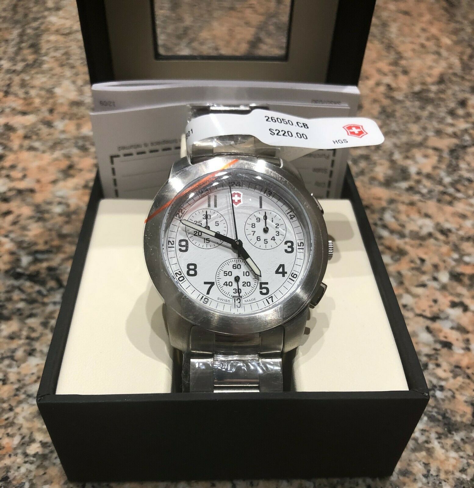 Victorinox Swiss Army Mens Analog Stainless Steel Watch VICT26050.CB New Battery Victorinox Swiss Army Men main image 2