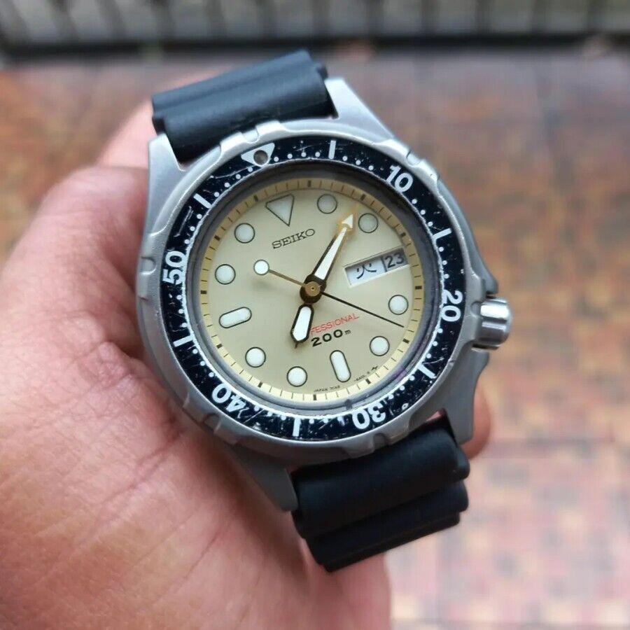 RARE Seiko SSBT014 TITANIUM Profesional diver 7C43 6A00 Quartz