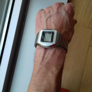 Vintage Casio Casiotron 03-503 oversize watch ultra rare