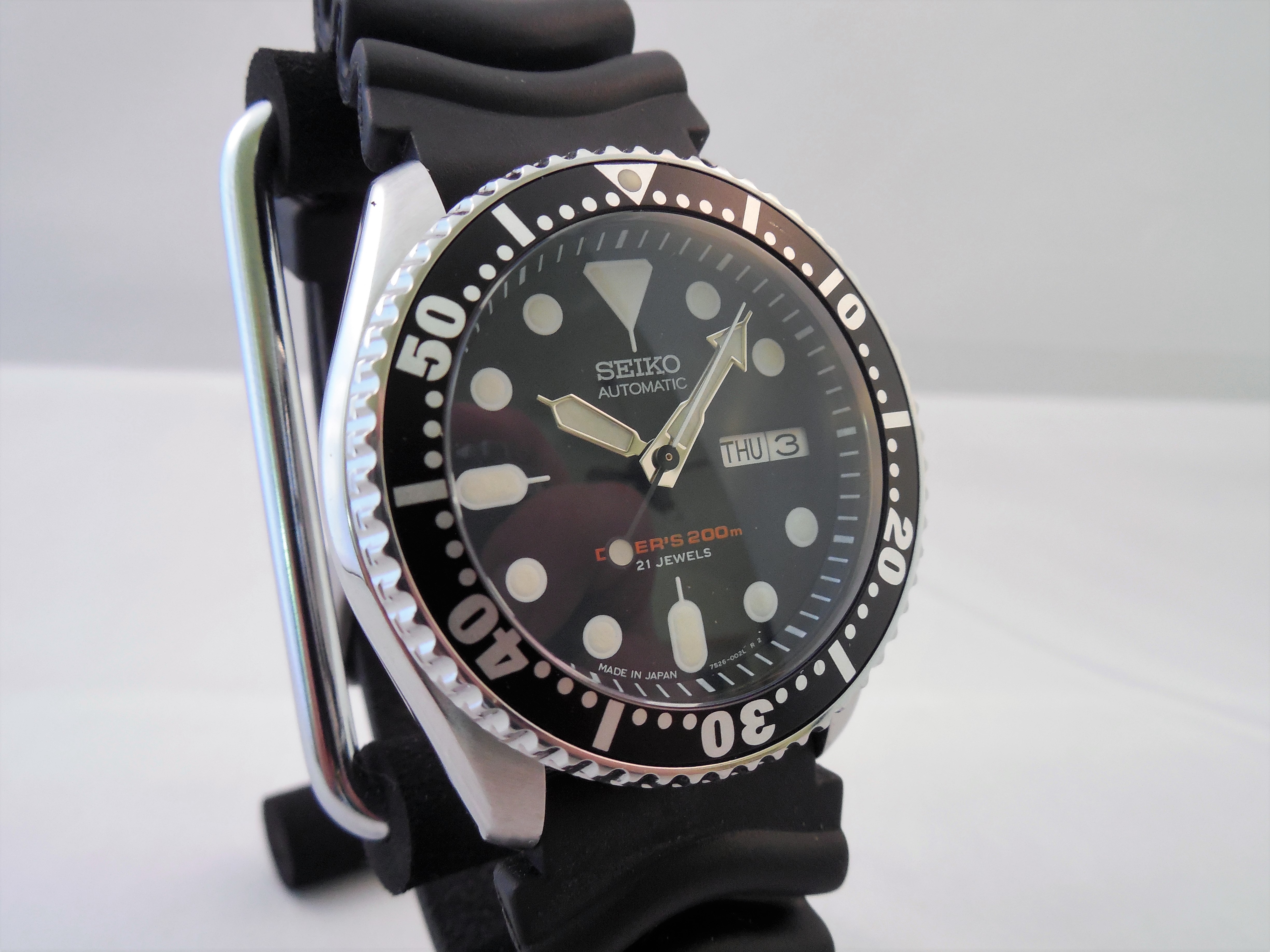FS Seiko SKX007 JDM with saphire crystal and bezel upgrades excellent condition w original box tag WatchCharts Marketplace