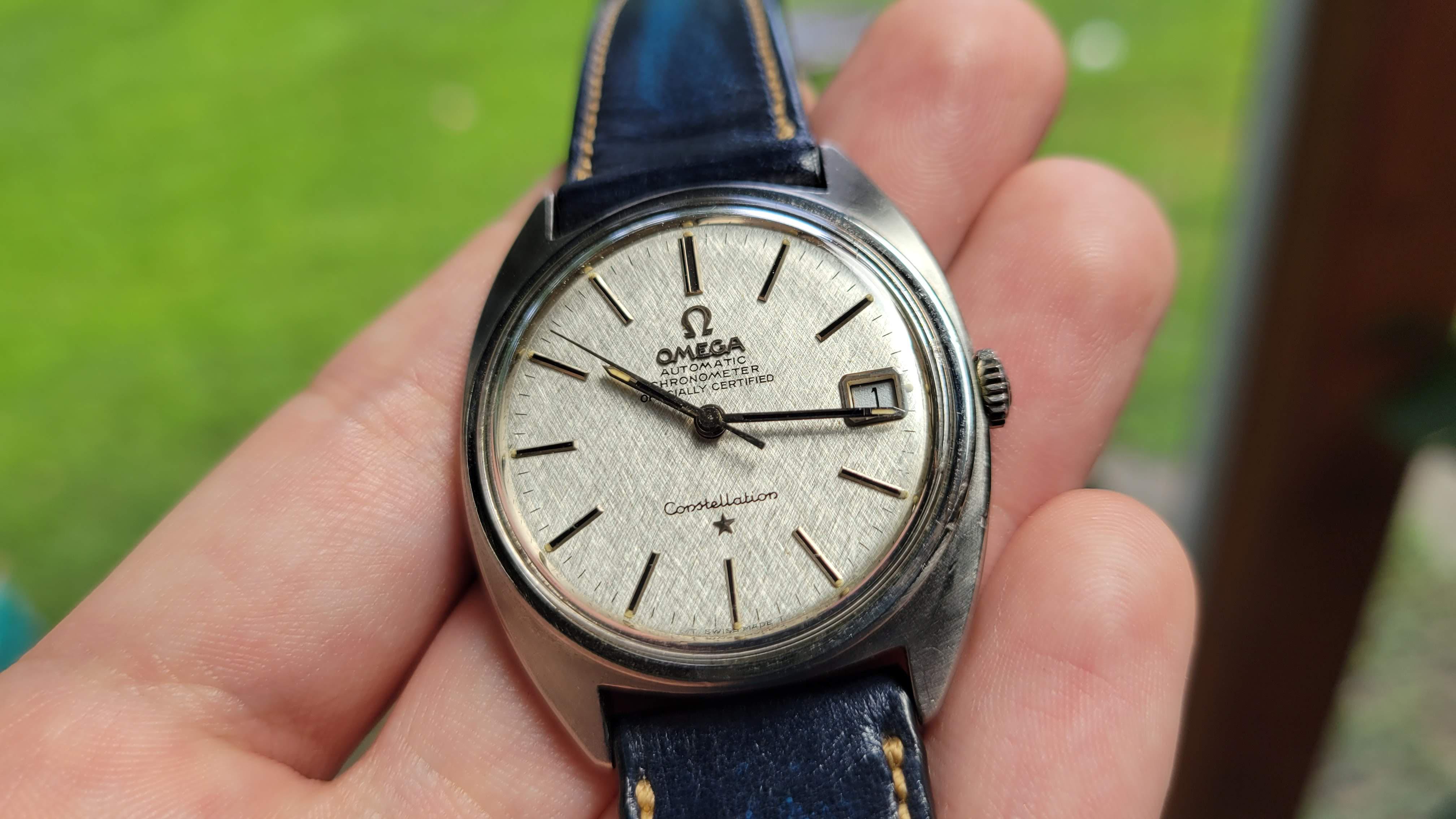 WTS Vintage Omega Constellation 168.017 with silver linen dial