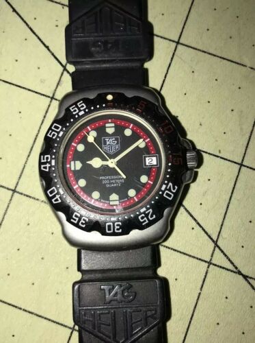 Tag Heuer Formula 1 Professional 200M Men's Quartz Dive Watch