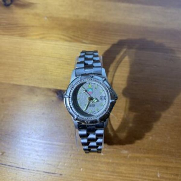 TAG Heuer Professional 200m クォーツ Vintage Tag Heuer 97672 Professional 200M Ladies Quartz watch