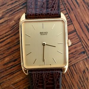 Seiko Vintage Quartz Slim Mans Dress Watch Gold Tone 6530-5200 | WatchCharts