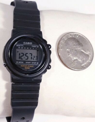 Casio Watch Classic 526 Lw40 Digital Black Case Rubber Band Easy