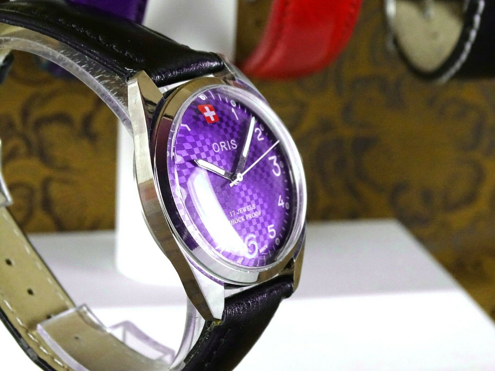 VINTAGE ORIS Men s Watch. Hand Winding Checkered Purple Dial