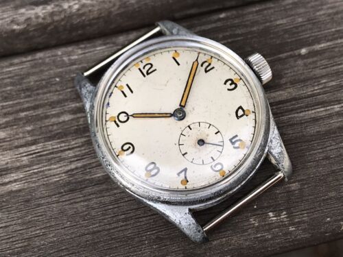 Vintage 1960s Mechanical Watch for Men | Antique Military Watch – Vintage  Radar