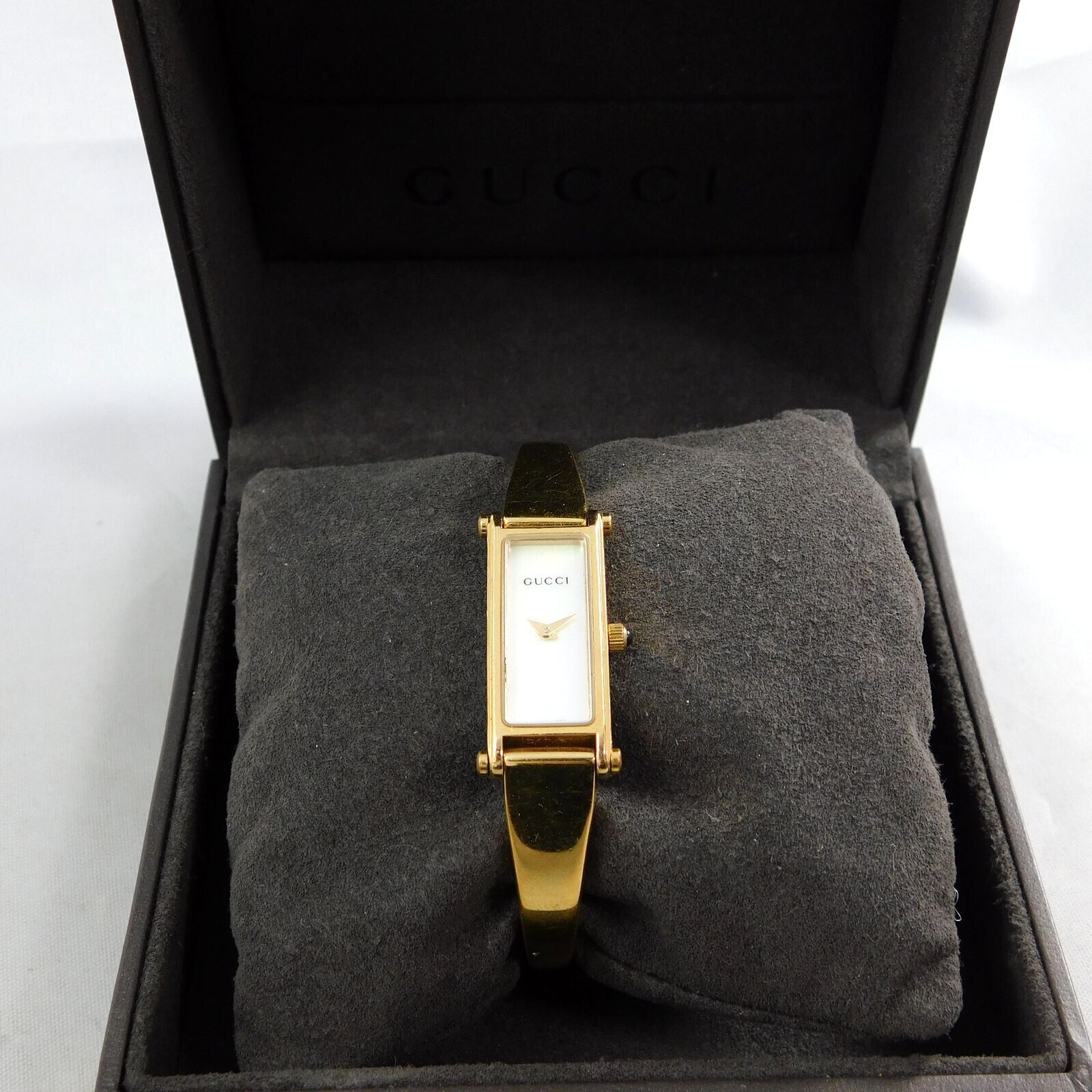 GUCCI 1500L WOMEN'S GOLD SHELL DIAL VINTAGE WATCH SWISS MADE