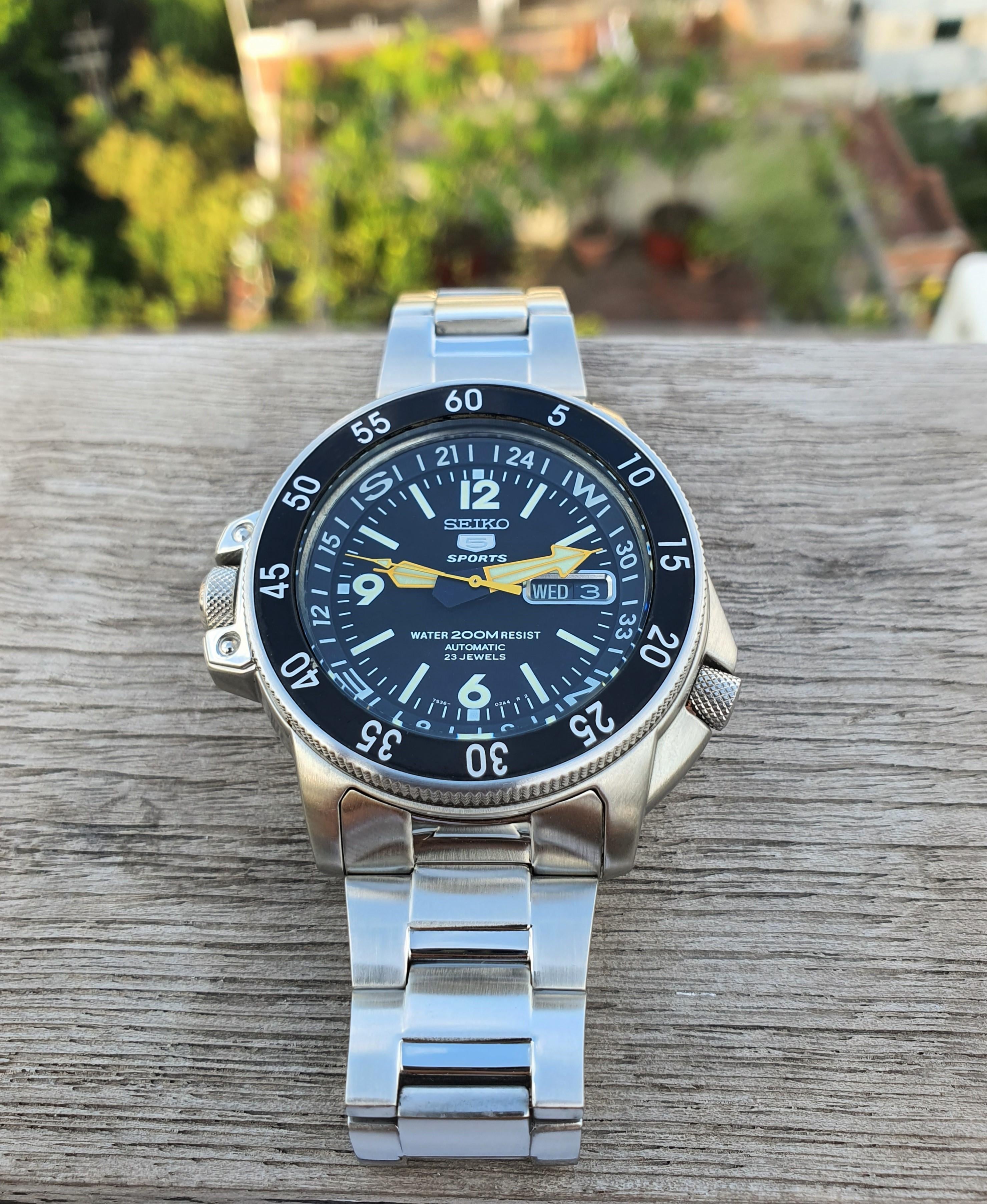 Seiko skz211 sale