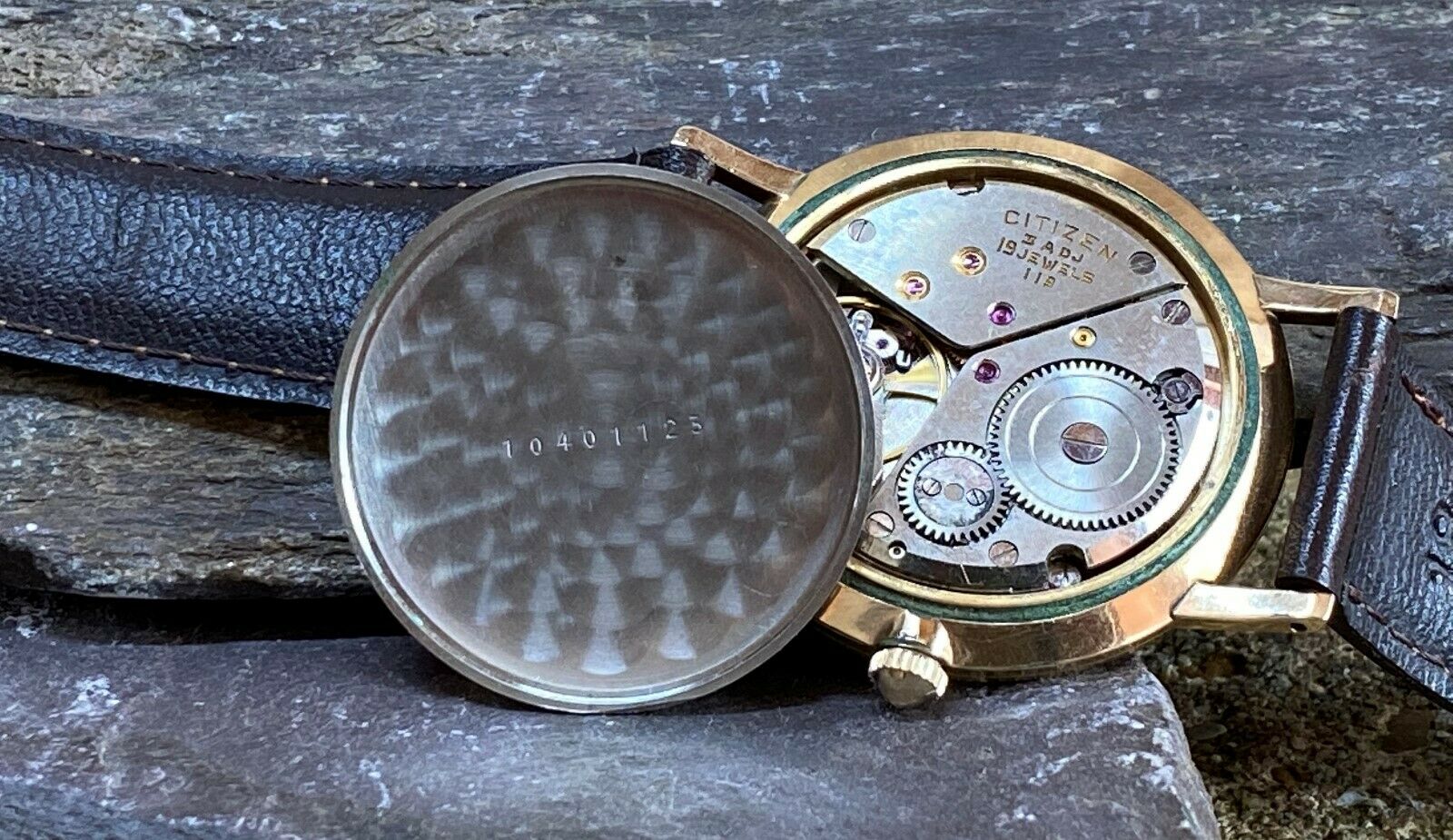 Citizen Deluxe' vintage watch. 19 Jewel - 3 ADJ -Parashock