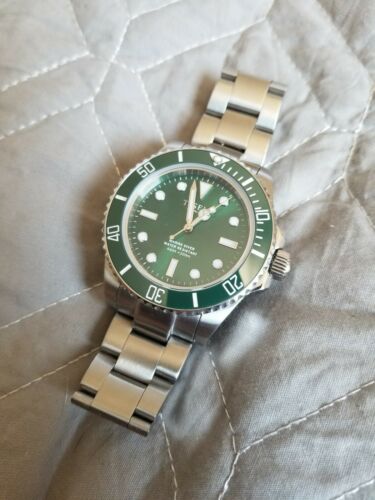 Rolex hulk no online date