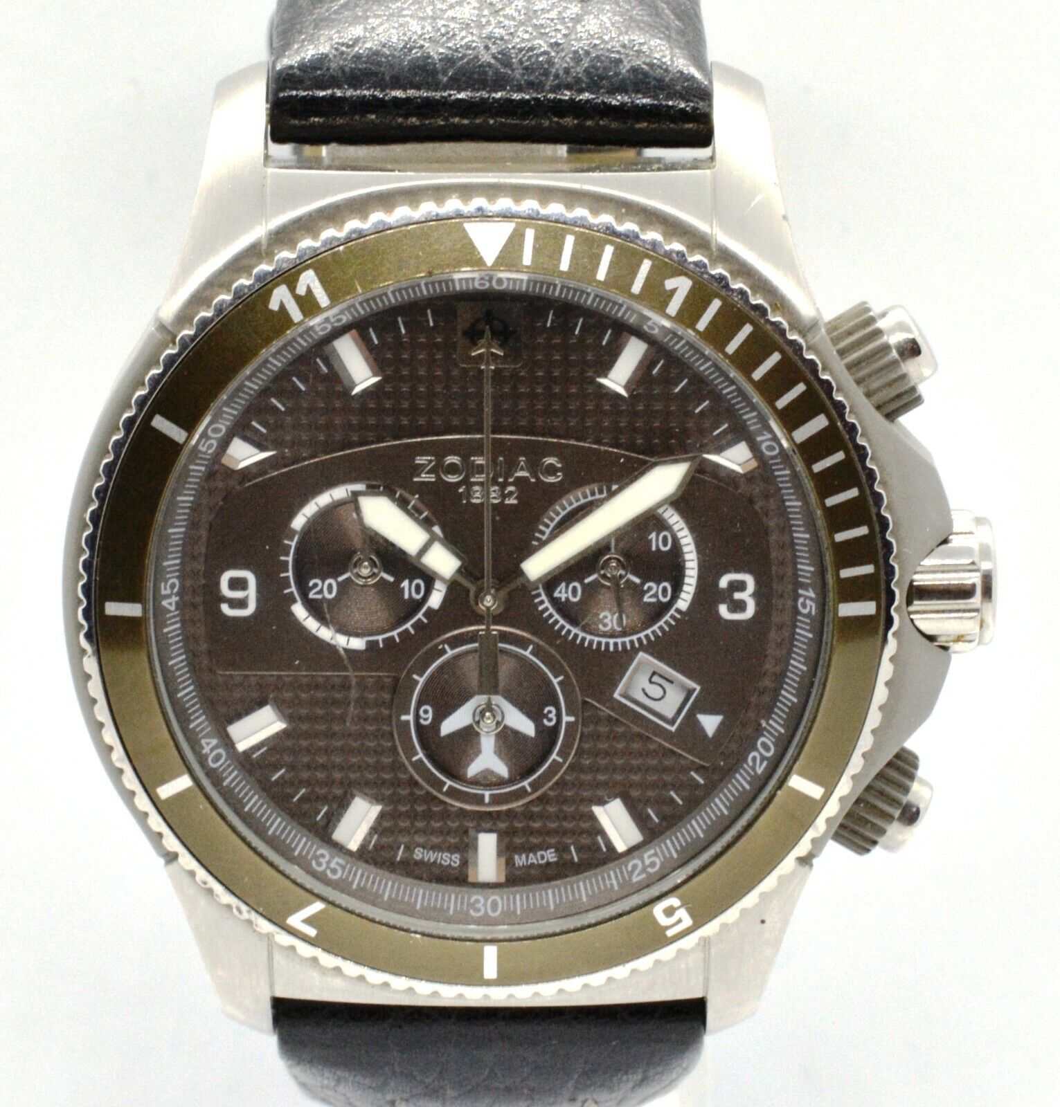 虎と蛇 Zodiac 47mm Men's Air Dragon Chronograph Stainless Steel Brown