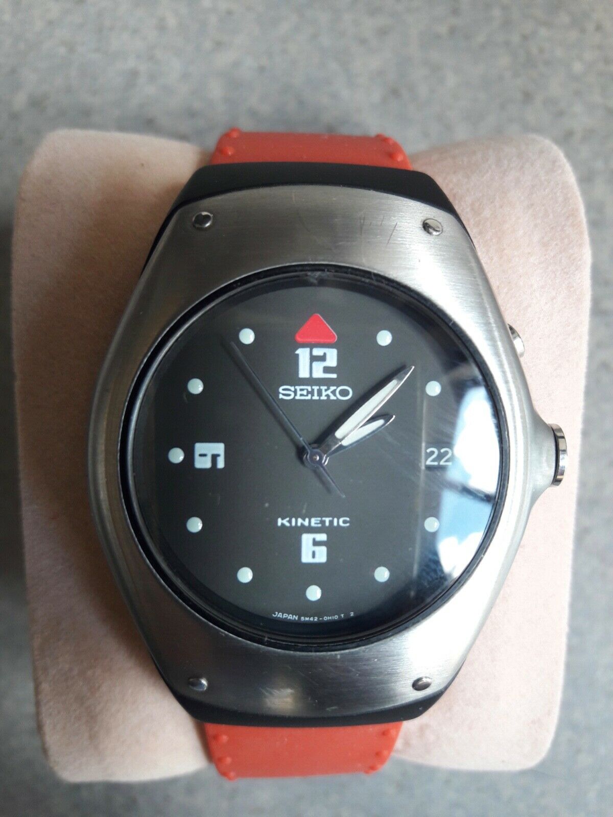 1f78874b-3398-40fc-bf52-