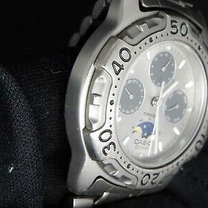 Rare CASIO VINTAGE NON DIGITAL WATCH MOONPHASE TITANIUM