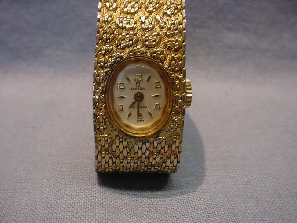 Vintage Omega 17 Jewel 18K Gold Plated Lady s Watch WatchCharts