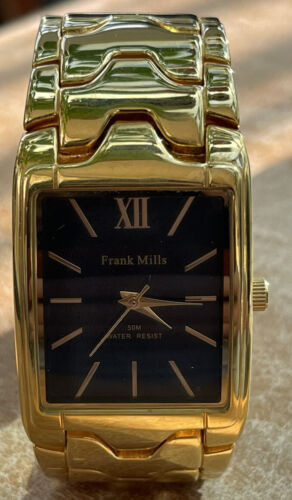 The Runwell 43mm Hunter Green Dial Watch - Mills Jewelers