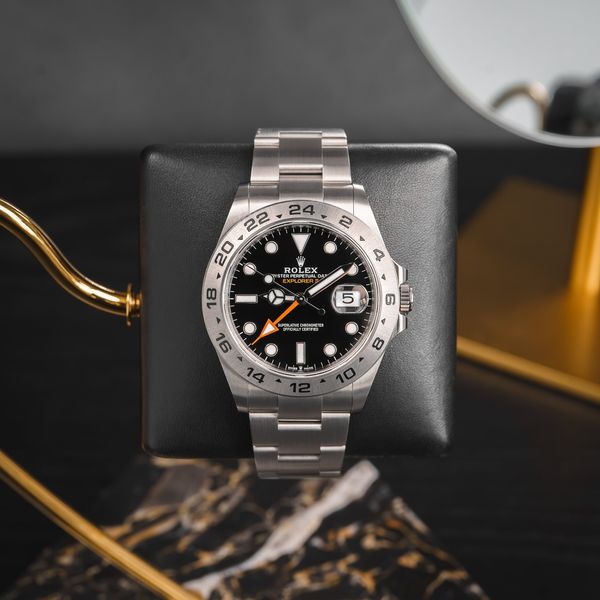Rolex 226570 2025 UNWORN Explorer II Black Dial 42mm Full Set Watch ...