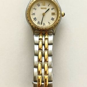 Ladies Elegant Vintage Seiko 7N89-0430 Original Bracelet Watch Working  w/Battery | WatchCharts