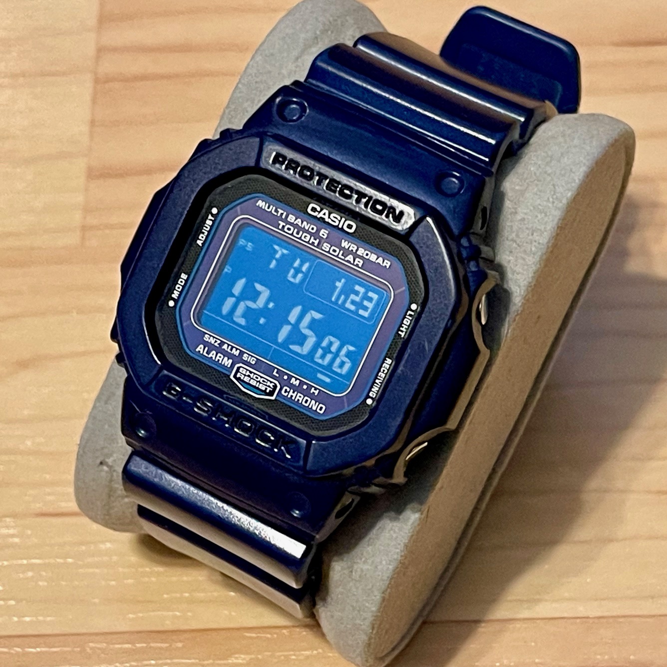 【レア】 G-SHOCK カラーディスプレイ M5610CC メタリックブルー レア】 G-SHOCK カラーディスプレイ M5610CC メタリックブルー 2026年