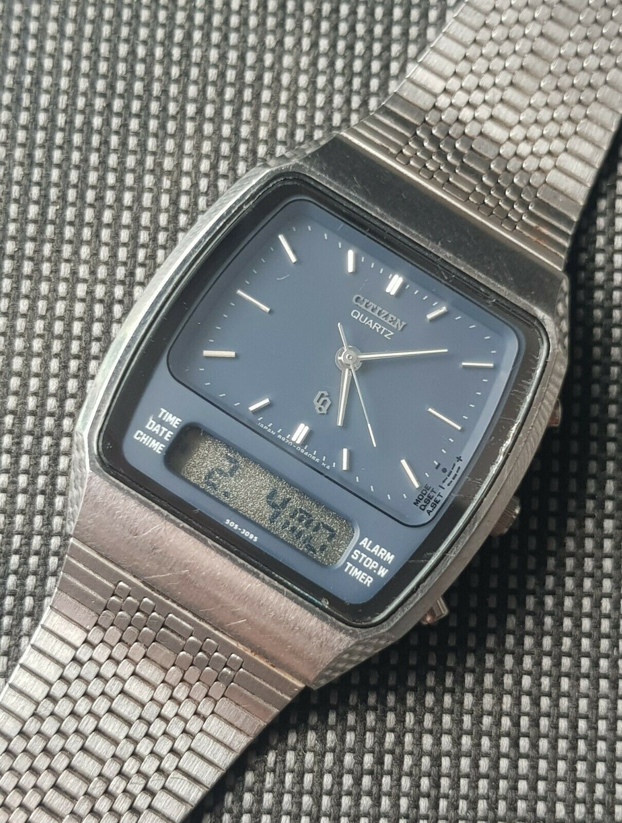 Vintage Citizen Ana Digi Dual Time 41-8013 Blue Dial Japan Digital
