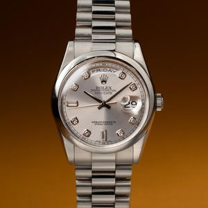 タイムセール❗️ルック ターンテーブル エキスパートモデル美品 Rolex Day Date 118206 for sale | eBay