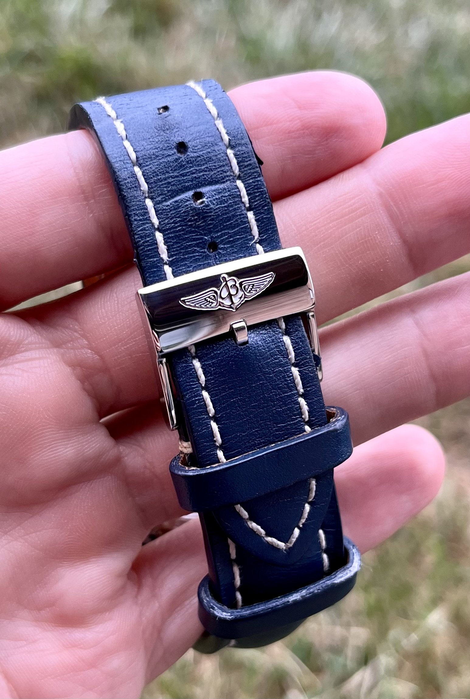 breitling a24322 leather strap