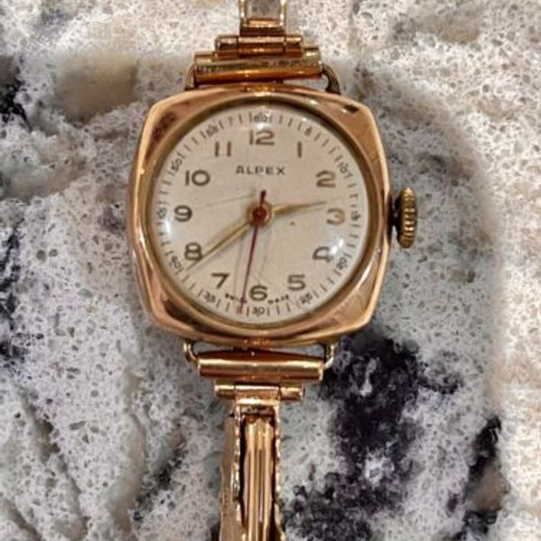 ALPEX Vintage Ladies swiss made Gold Plated Hand Wind Watch | WatchCharts