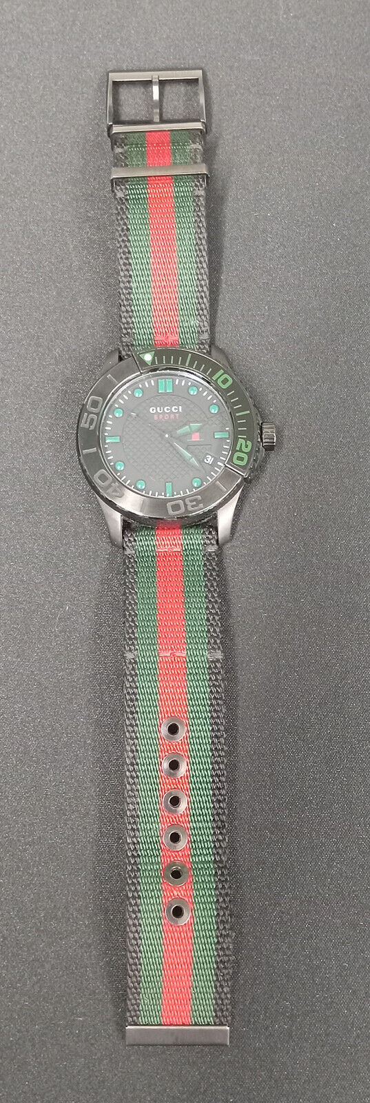 Gucci sport hot sale watch 126.2