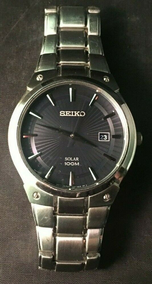 Seiko Solar V157-0AV0 Stainless Steel Date Watch | WatchCharts