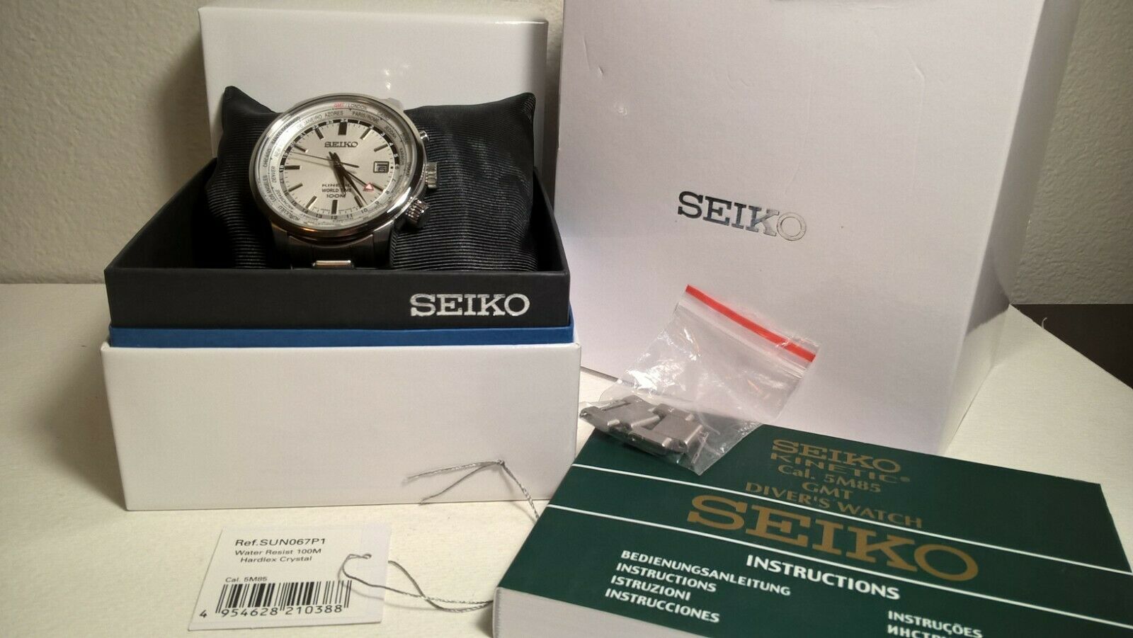 Mint Seiko 5m85 0af0 Sun067p1 Kinetic Gmt Word Time Watch Full Set Watchcharts