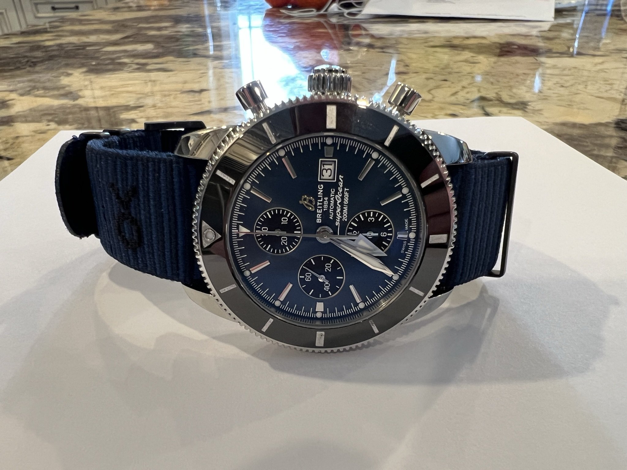 Breitling 1884 automatic on sale superocean 200m 660ft price