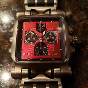 Oakley Minute Machine Titanium / Time Tank Unobtainium Strap Oakley Minute Machine Titanium / Time Tank Unobtainium Strap