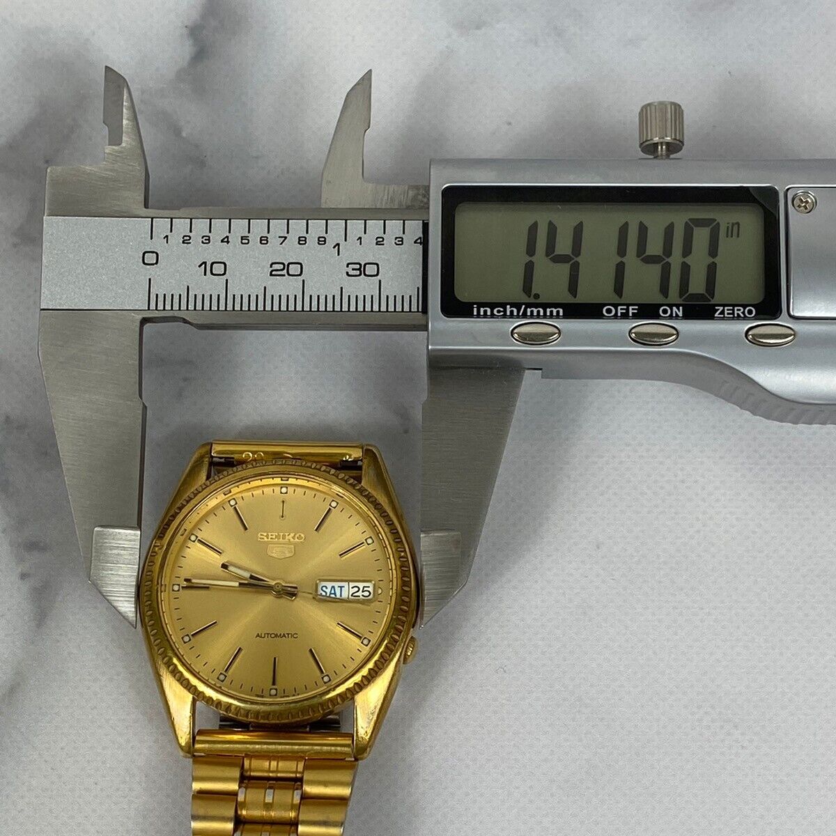 Seiko 5 7S26-3110 Automatic Gold Datejust Day/Date Mens Watch 