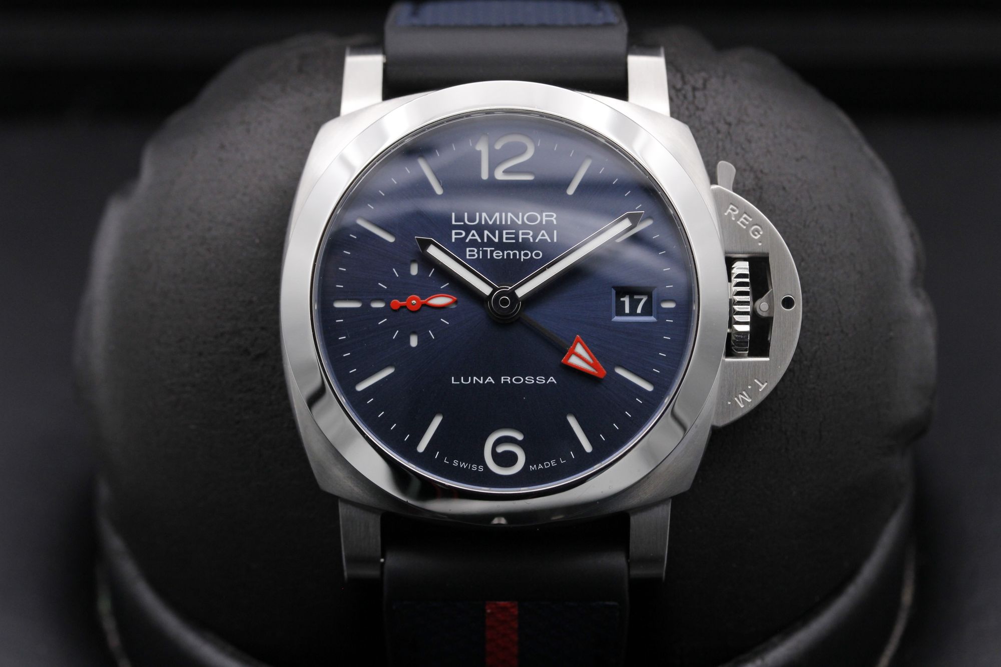 FSOT Panerai Luminor Quaranta Bitempo GMT Luna Rossa PAM