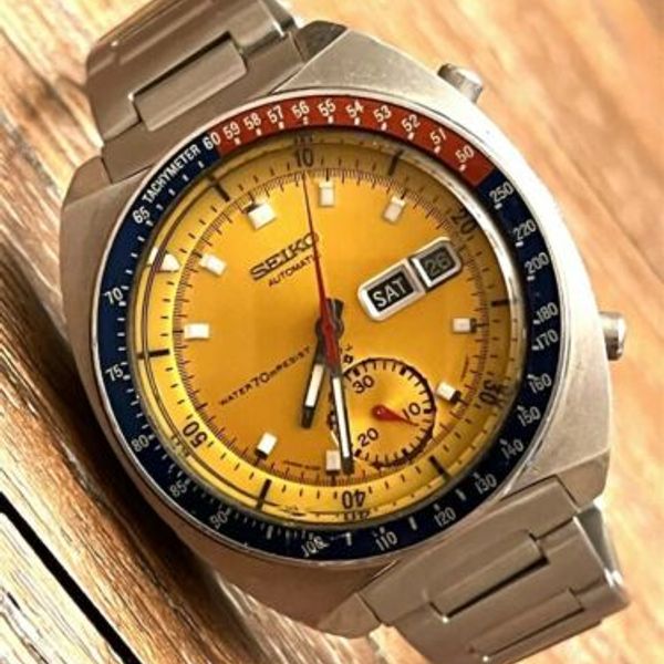 tag heuer monaco orange