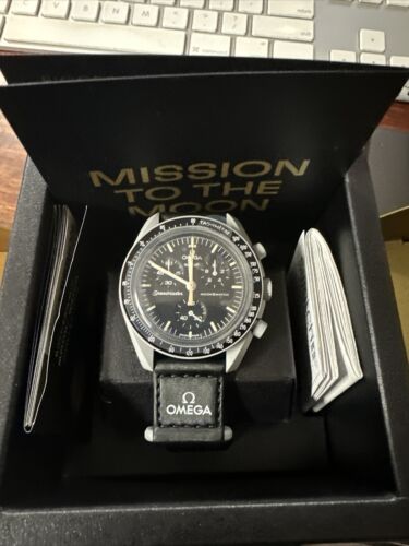 Mission To The Moon Moonshine Gold Swiss Swatch Omega SO33M102-109