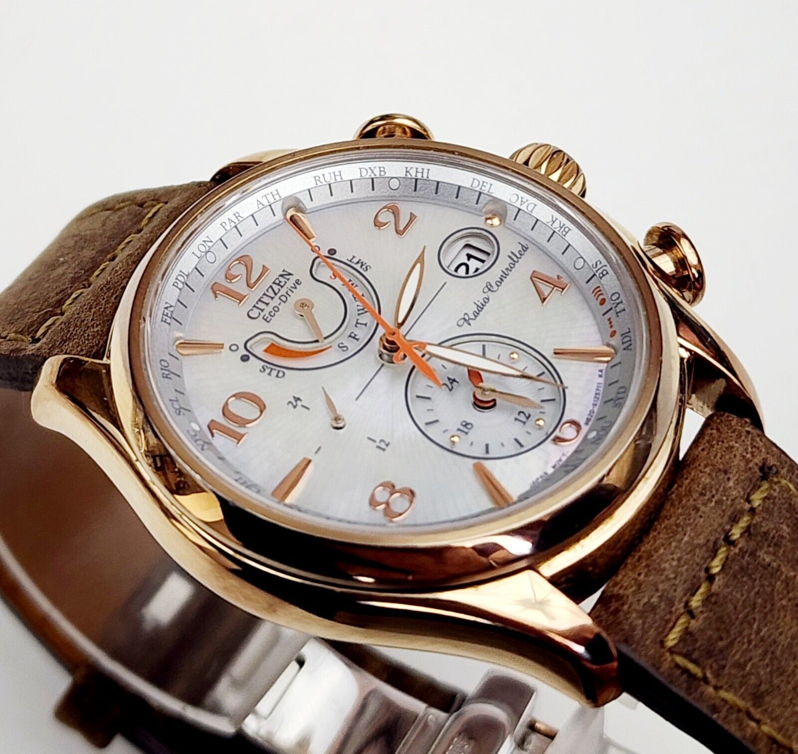 Unisex SOLAR RADIO CONTROLLED Watch CITIZEN Eco-Drive Unisex SOLAR RADIO CONTROLLED Watch CITIZEN Eco-Drive