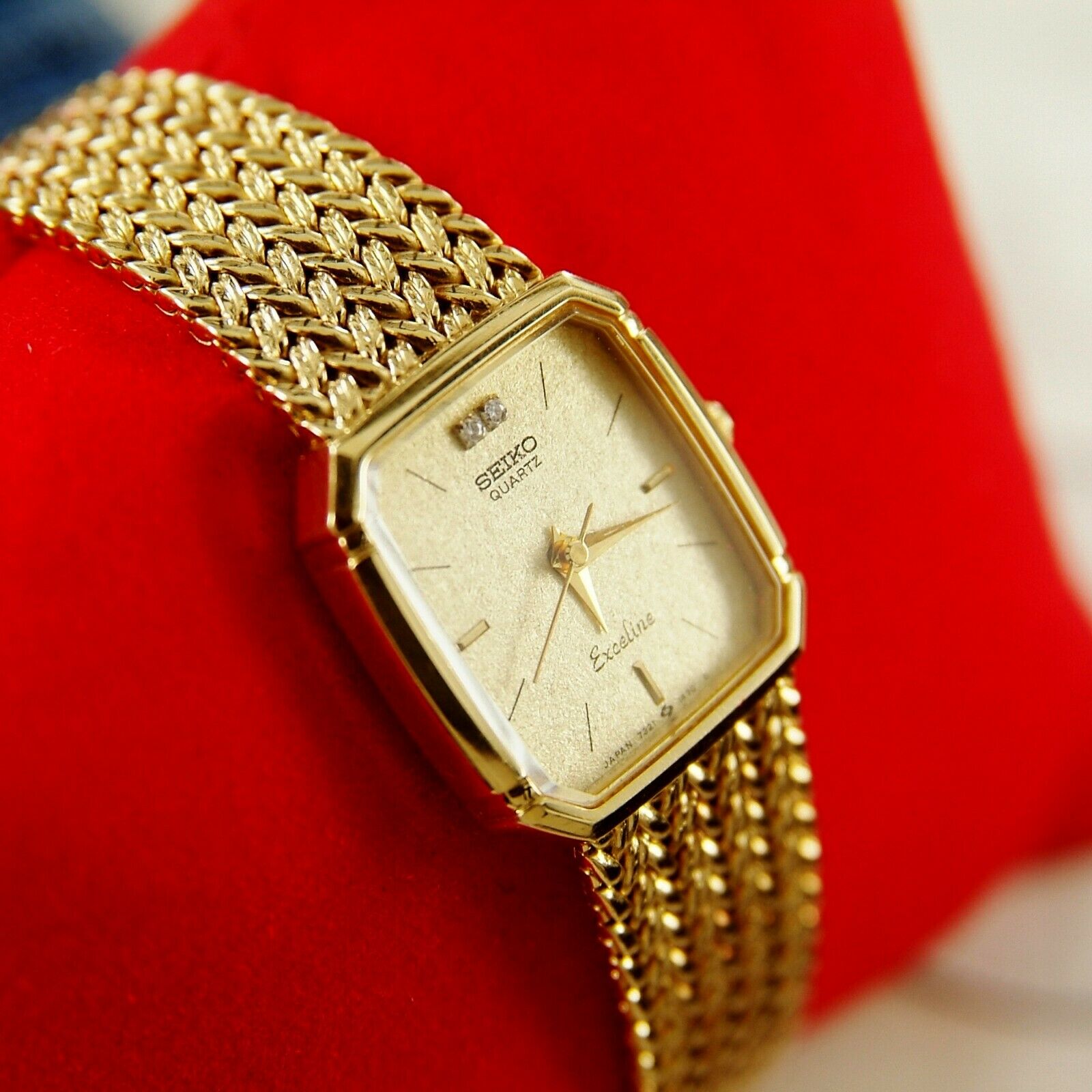 Vintage Seiko Exceline Quartz woman's Watch | WatchCharts