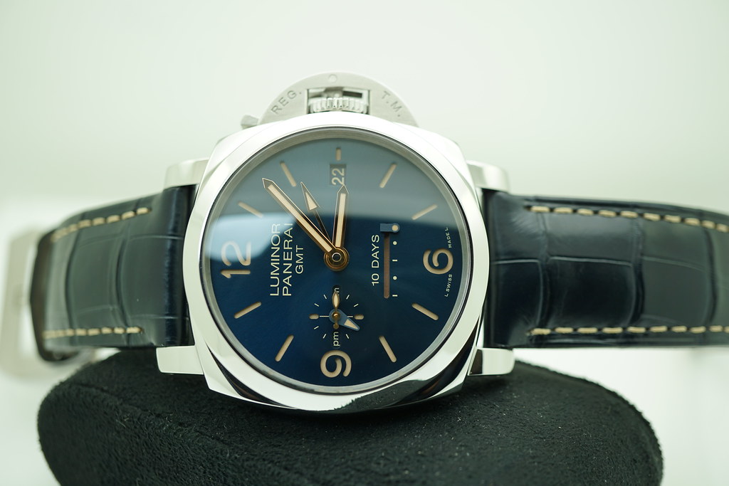 Panerai 689 online