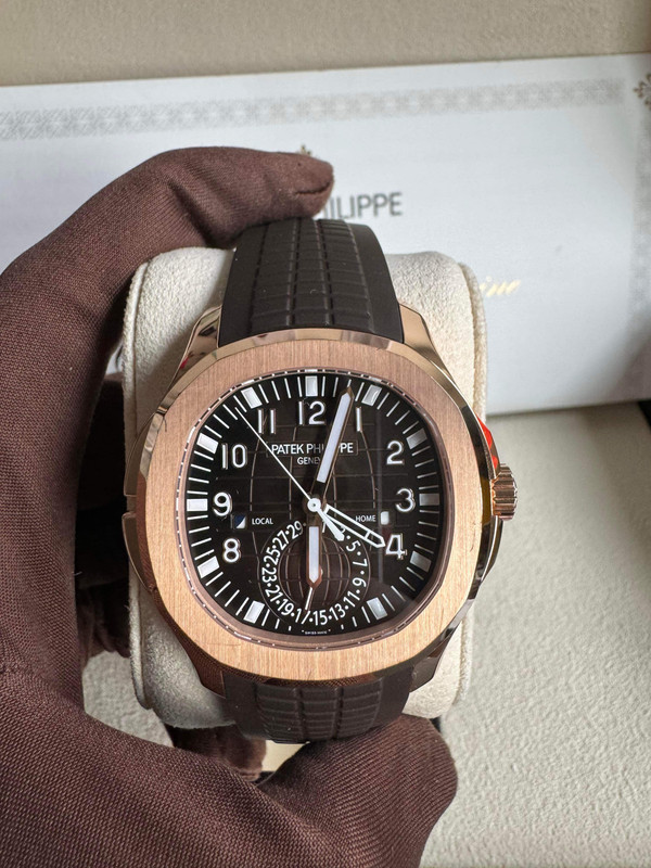 FS: Patek Philippe 5164 5164R Rose Gold Aquanaut Travel Time May 2023 ...