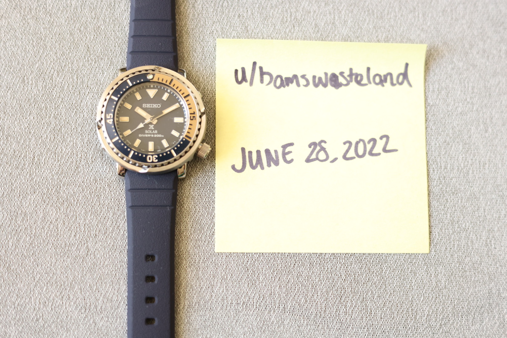 WTS] Seiko Prospex V131-0AM0 Stainless Steel Divers 200m Solar 