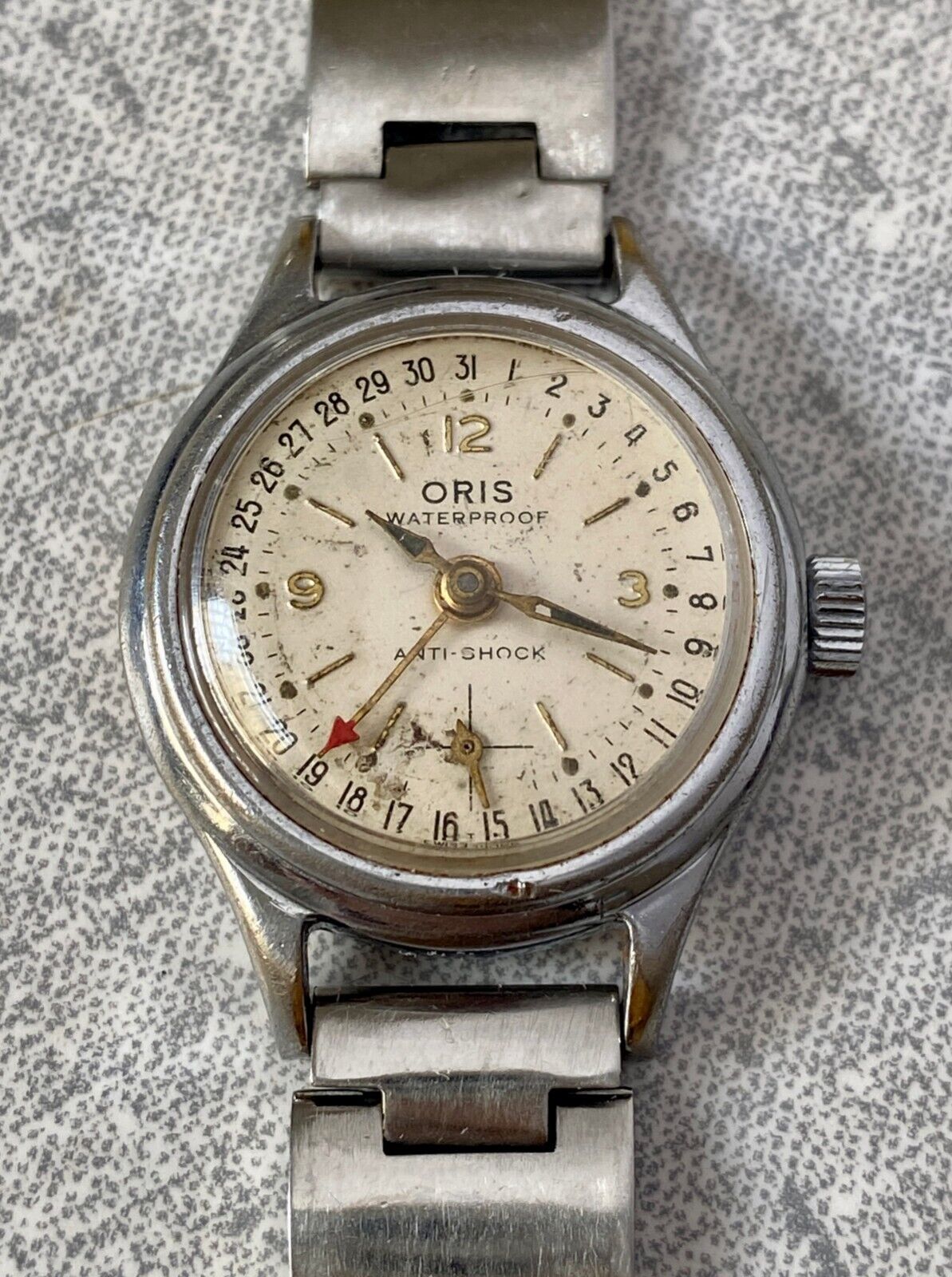 Vintage ORIS Automatic Waterproof Antishock Watch Ladies Cal