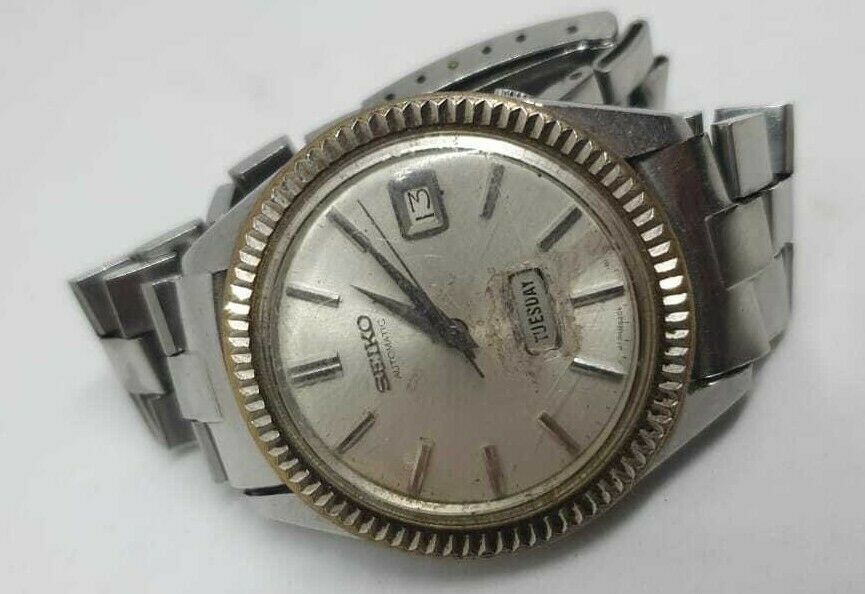 Ultra Rare SEIKO SEIKOMATIC WEEKDATER 6206 8110 Automatic watch