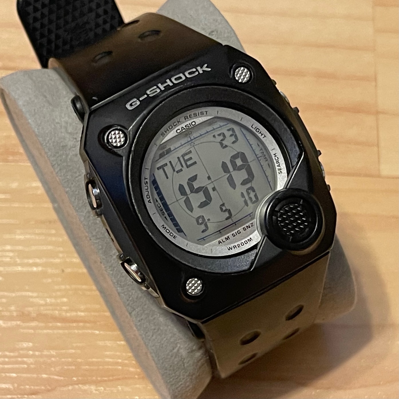 Best g shock watch under 8000 online