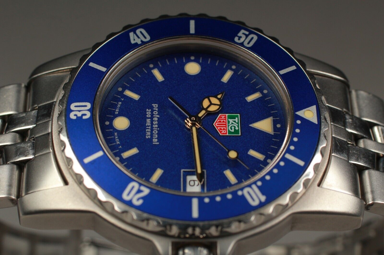 NEAR MINT+++] TAG Heuer 1500 WD1214-G-20 Blue Dial 200M Men's