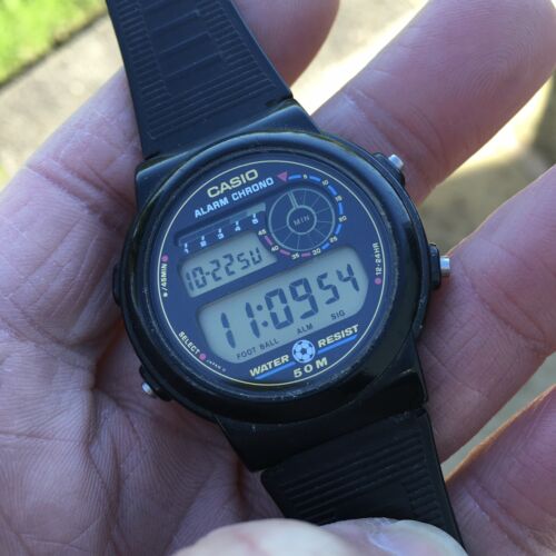 Nice vintage 1990's Casio TRW-10 Football timer chronograph LCD