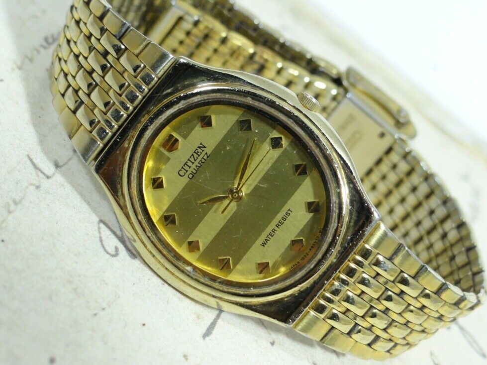 CITIZEN　SEIKO レトロアンティーク腕時計　シリアルナンバーつき VINTAGE CITIZEN QUARTZ 1032-S018412 HSO 780277 GN-0-S-4 WRIST