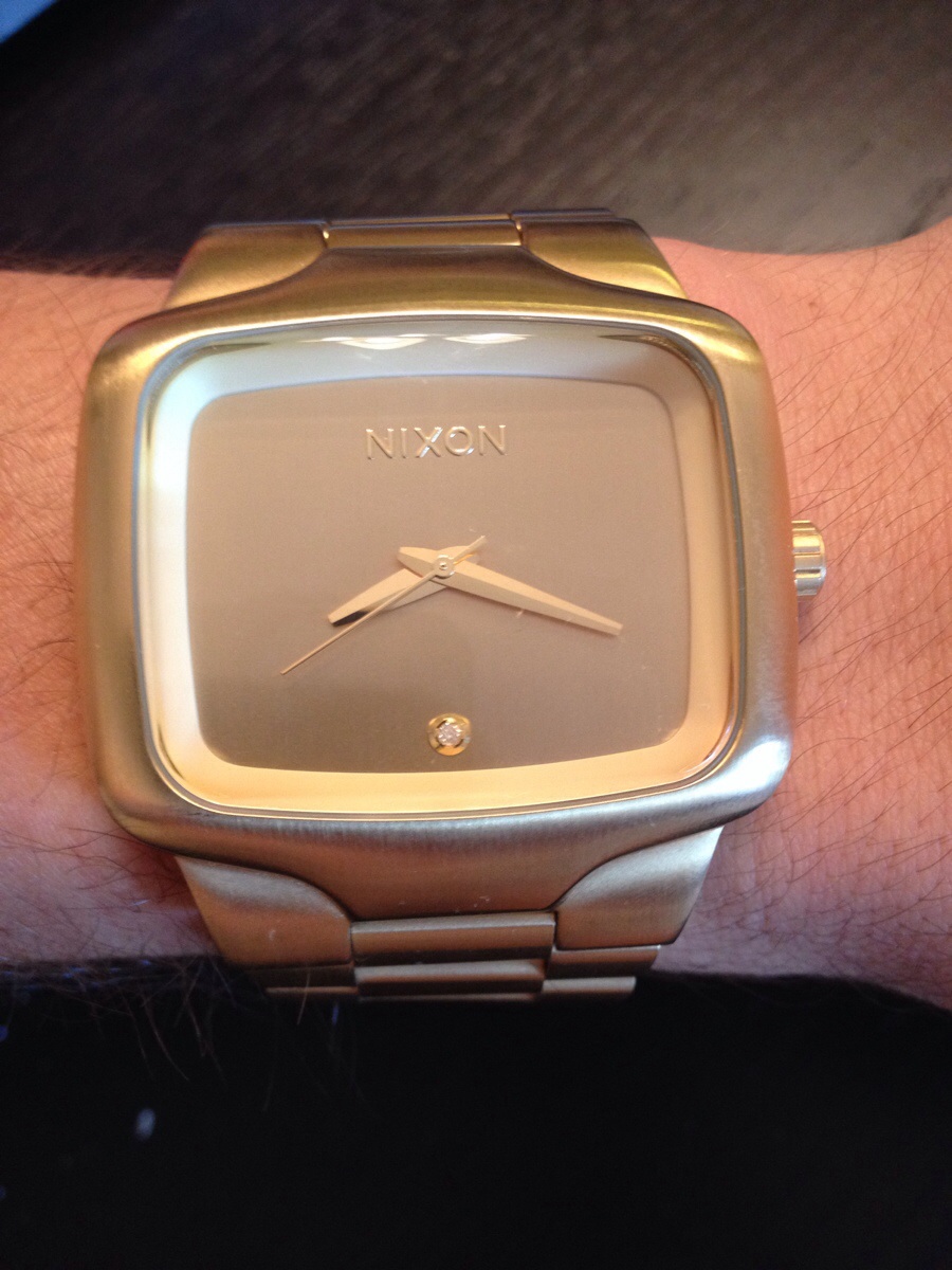 Nixon big player online gold