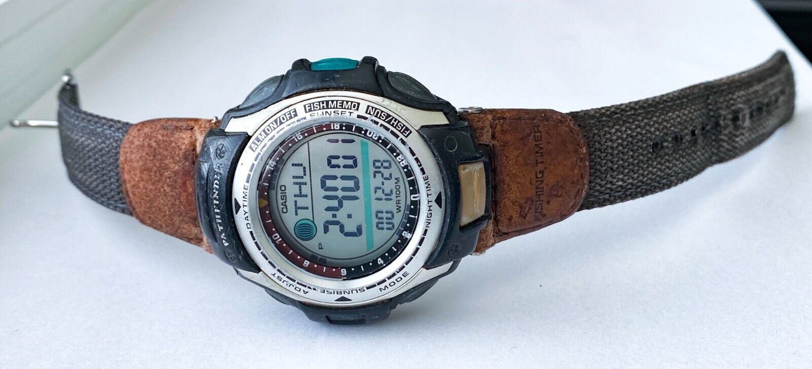 Men's Casio Pathfinder PAS-400b Fishing Watch Chronograph Alarm Digital  Watch
